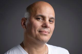 Ángel Carabajal: el abandono de su padres, su infancia en la calle y cómo se refugió en las danzas autóctonas