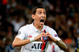 Angel Di Maria festeja un gol para el PSG