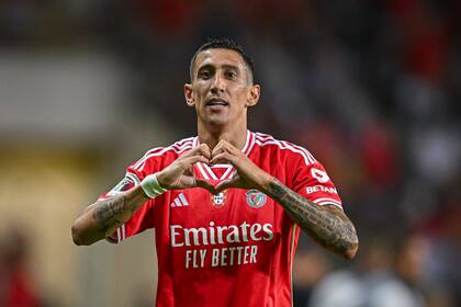 Ángel Di María será titular en su primer partido del último torneo que disputa con Benfica antes de regresar a Rosario Central