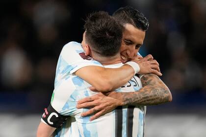 Ángel Di María y Messi, presentes en Wembley