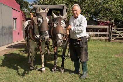 Ángel está al frente de la estancia cuyas tierras pertenecen a su familia hace más de 200 años.