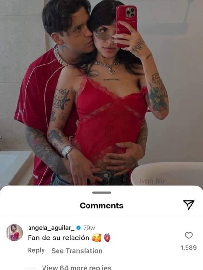 Ángela Aguilar le comentaba las fotos a Cazzu