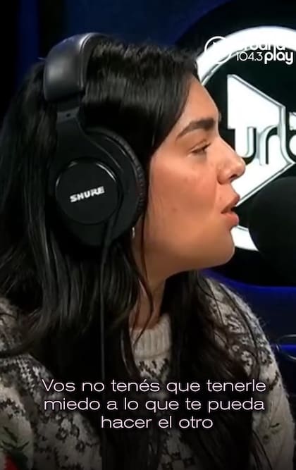 Ángela Leiva abrió su corazón y reveló una situación incómoda que vivió con su expareja