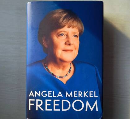 Angela Merkel presentó su libro autobiográfico "Freedom" ("Libertad" en español)