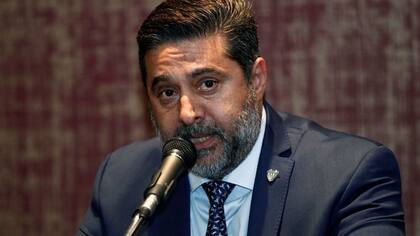 Angelici se presentó en Conmebol