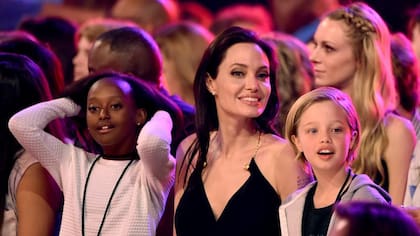 Angelina Jolie junto a Zahara y Shiloh, en los Kid''s Choice Awards