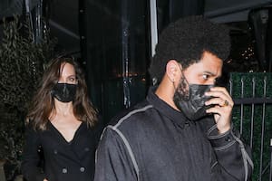 Las primeras fotos de Angelina Jolie y The Weeknd y otras parejas que disfrutan su amor