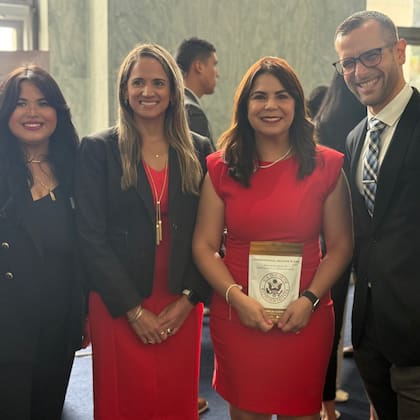 Angelique Sina, fundadora de Panorama Farm, durante la presentación del café boricua que se vende en el Congreso de EE.UU.
