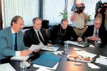 Angulo Barturén, Cafiero, Casaretto y el embajador de Dinamarca, encuentro clave con la UE