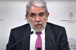 Aníbal Fernández durante su presentación en el Senado