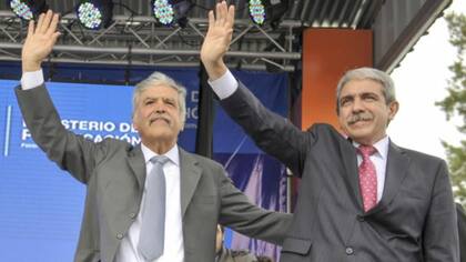 Aníbal Fernández visitó a De Vido en la cárcel de Marcos Paz