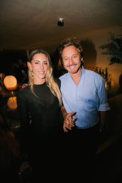 Anita Espasandín y Benjamín Vicuña, de regreso de su escapada al Sur