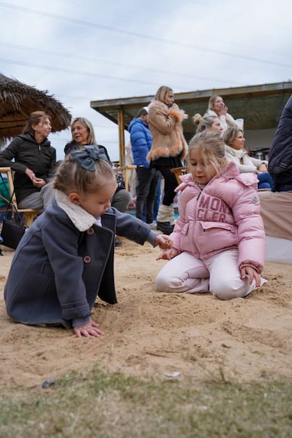 Anita García Moritán con Fran Garavaglia, hija de Milagros Brito y Agustín Garavaglia