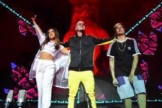 J Balvin cantó con Duki y Anitta en el Luna Park
