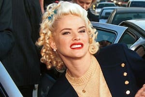 Anna Nicole Smith, la conejita de Playboy que se casó con un millonario de 89 años y terminó marcada por la desgracia