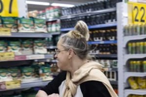 La mujer que atacó a un fotógrafo dice haber trabajado en el Schestakow - Image 3