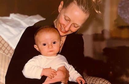 Anne Heche y su hijo, Homer Laffoon, a poco de nacer