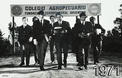Año 1971. Primer día de clases en el Colegio Agropecuario de Realicó, La Pampa