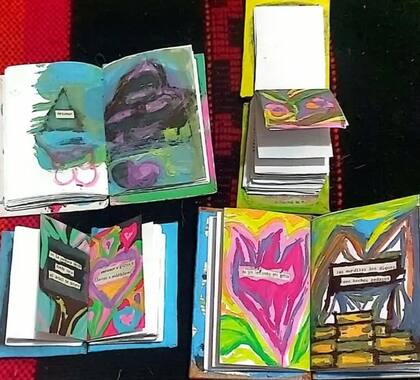 Anotadores confeccionados por Marcela Acuña, detenida por el crimen de Cecilia Strzyzowski