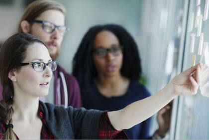 Una persona exitosa cuenta con inteligencia práctica para resolver problemas