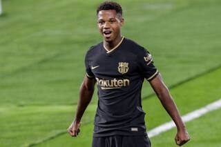 La liga de España busca en los talentos jóvenes la llave para dejar atrás la partida de Messi, su Michael Jordan