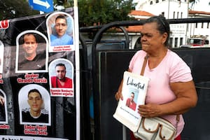 Avanzan los incendios en Chubut; expectativa por la liberación de presos políticos en Venezuela