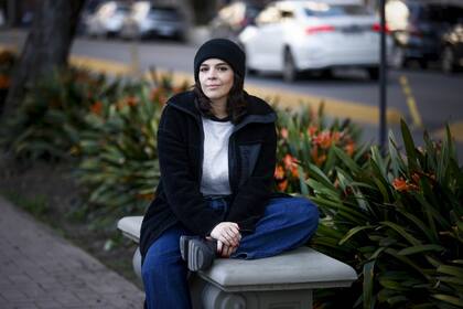 Ante la ausencia de producción de ficción en la televisión abierta, Dalma Maradona elige canalizar su vocación artística en el teatro y el cine