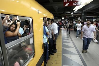 El gobierno porteño prometió para los próximos meses mejorar sustancialmente el servicio que utilizan cerca de un millón de personas