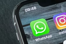 Por qué WhatsApp se puso verde “de golpe”