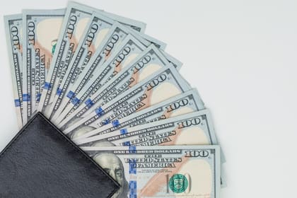 Antes de ingresar a la industria petrolera, trabajó en Chicago como conductor de Uber y transportista de Amazon