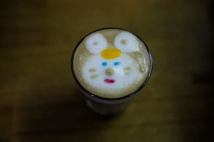 Antes de la expansión del "latte art", en el Varela los cortados salían con dibujitos