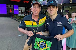 Colapinto en Australia: dulces para hinchas, mate para el Tío James, el fotógrafo de Senna y argentinidad al palo