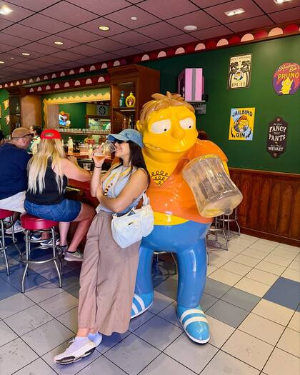 Antes del imprevisto, Ángela Leiva pasó por Orlando (Foto: Instagram/@angelaleivaok)