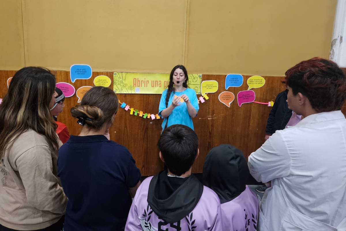 ¡Rompiendo el Silencio! Cómo una ONG Argentina Está Transformando las Escuelas para Abordar la Salud Mental Adolescente