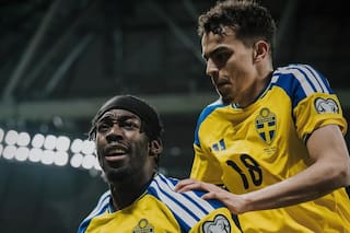 Dos selecciones ya confirmaron a sus 26 para el Mundial: tres delanteros de la Premier y un mito de 40 años