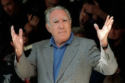 Anthony Quinn tuvo 13 hijos, el último a los 81 años