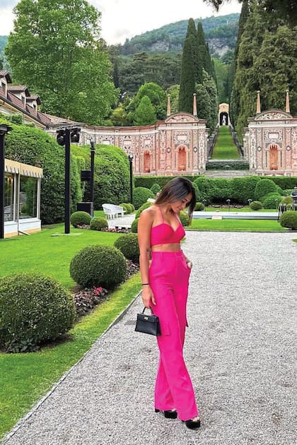 Anto durante su reciente escapada a Lago di Como, donde visitó a su gran amiga Daniella Semaan, mujer de Cesc Fàbregas.
