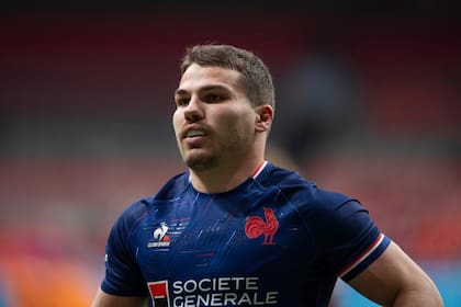 Antoine Dupont, el mejor jugador del mundo en la actualidad, será titular frente a los Pumas