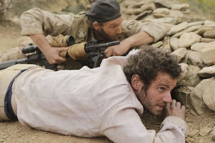 Antoine se involucra con la guerra civil en Siria