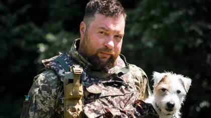 Anton Tselovalnyk ha estado enseñando a sus alumnos, que van desde la primaria hasta la secundaria, sobre arquitectura