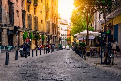 Antonela disfruta mucho de las calles y los cafés de Madrid.
