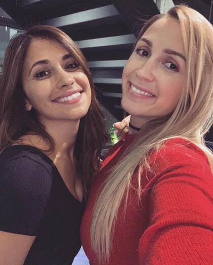 Antonela Roccuzzo y Sofía Balbi se hicieron grandes amigas en Barcelona
