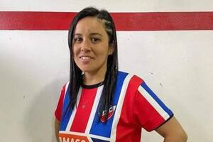 Antonella Santiani de 35 años murió mientras jugaba un partido de fútbol5