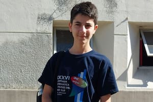 El chico brillante de La Plata: tiene 15 años y representará al país en Shanghái en la Olimpiada Internacional de Matemática