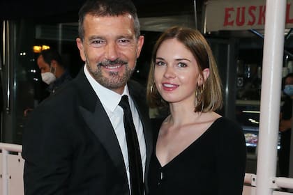 Antonio Banderas y Stella del Carmen Banderas en el festival de cine de San Sebastián, en 2021
