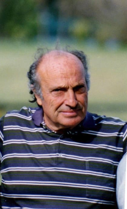 Antonio Campana durante la construcción de su gran sueño. Cortesía familia Campana.