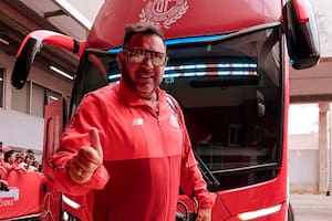 El DT que siempre tiene una sonrisa a mano y a Boca como una (gran) cuenta pendiente