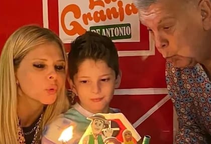 Antonio tiene 9 años y es el hijo en común que comparten Luis Ventura y Fabiana Liuzzi (Foto: Instagram)