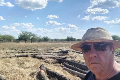 Antonio Wallace es gerente de la micropyme familiar