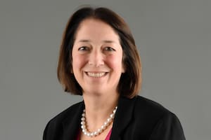 Anya Schiffrin: "Google y Meta se beneficiaron de la distribución de noticias sin compartir equitativamente el valor que el periodismo de calidad ayudó a crear para las plataformas". Foto: gentileza Universidad de Columbia